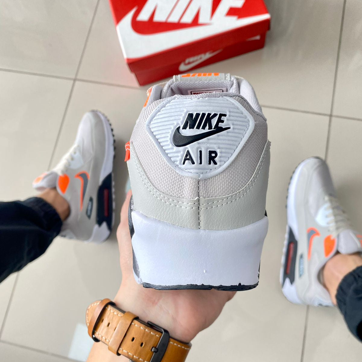 Air Max 90 Cinza/Laranja