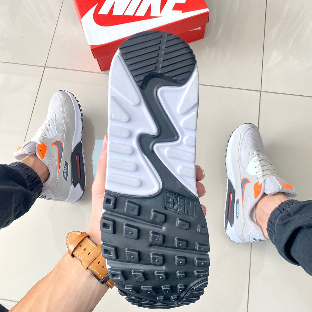 Air Max 90 Cinza/Laranja