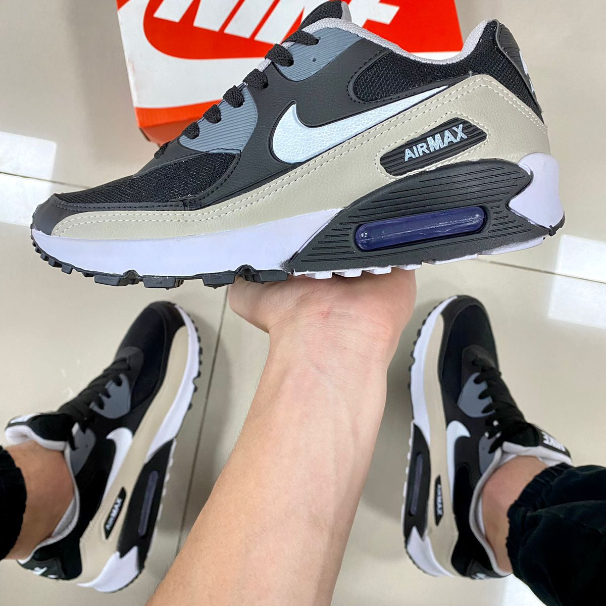 Air Max 90 Grafite/Bege