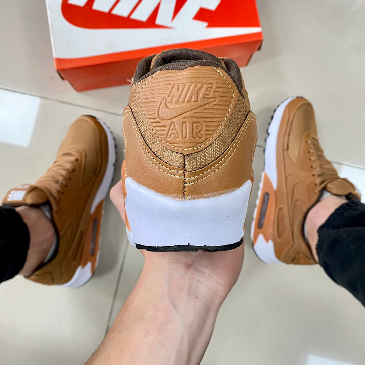 Air Max 90 Marrom