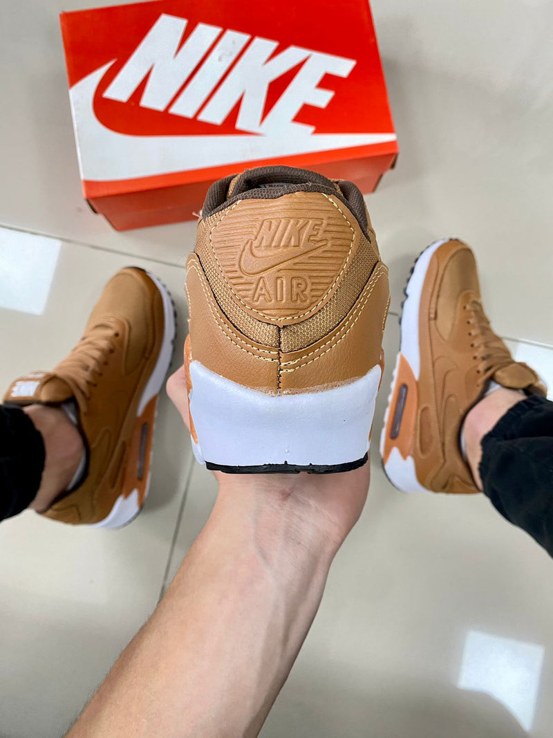 Air Max 90 Marrom