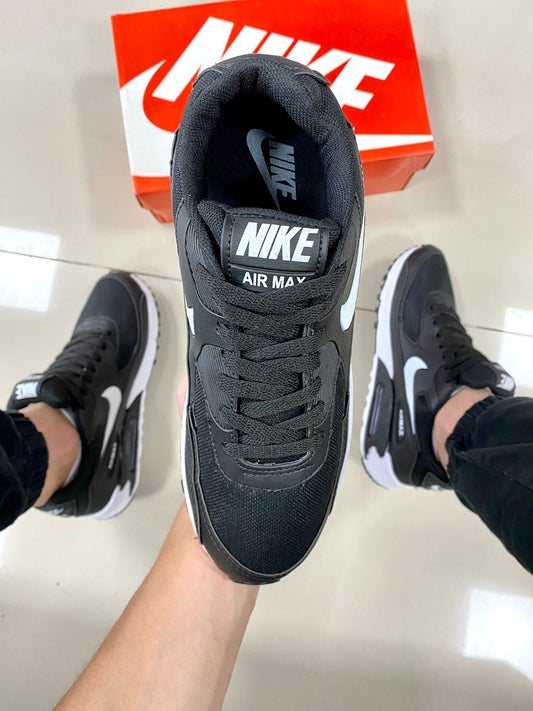 Air Max 90 Preto/Branco