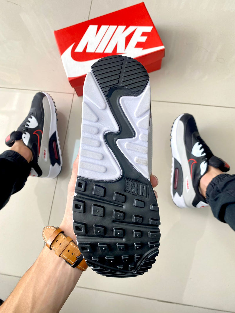 Air Max 90 Preto/Vermelho