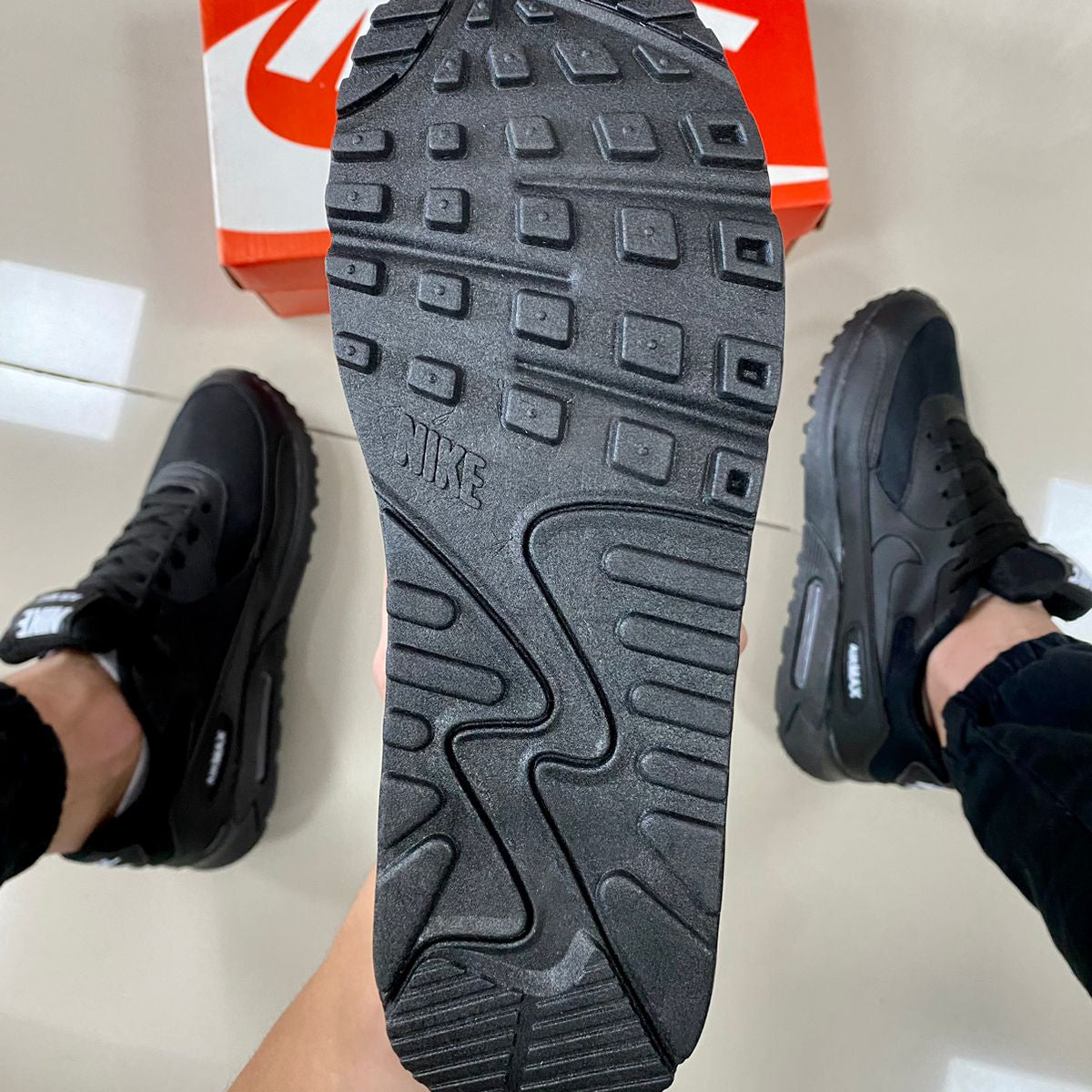 Air Max 90 Preto