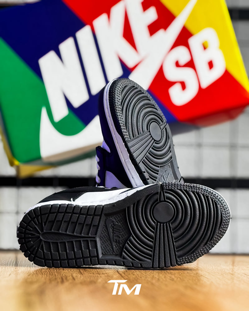 Dunk Low Branco/Preto Infantil
