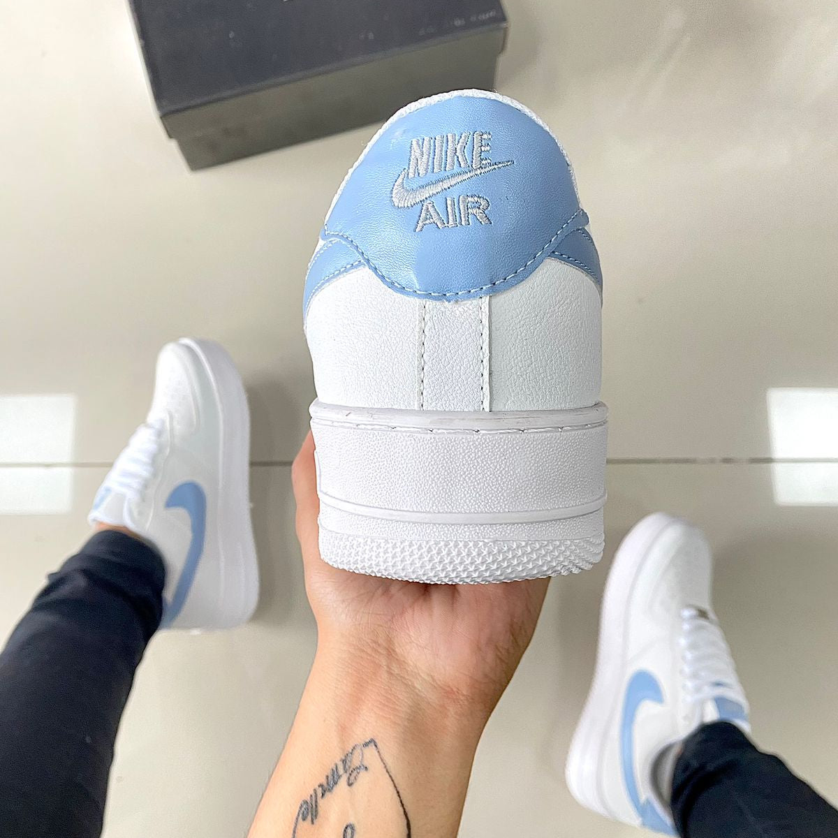 Air Force 1 Branco/Azul Celeste Premium