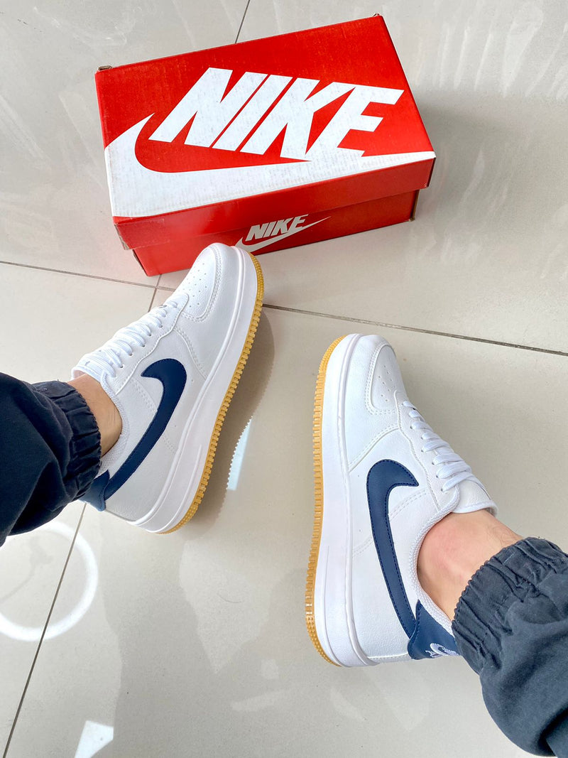 Air Force 1 Branco/Marinho Premium