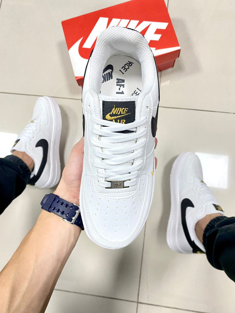 Air Force 1 Branco/Preto
