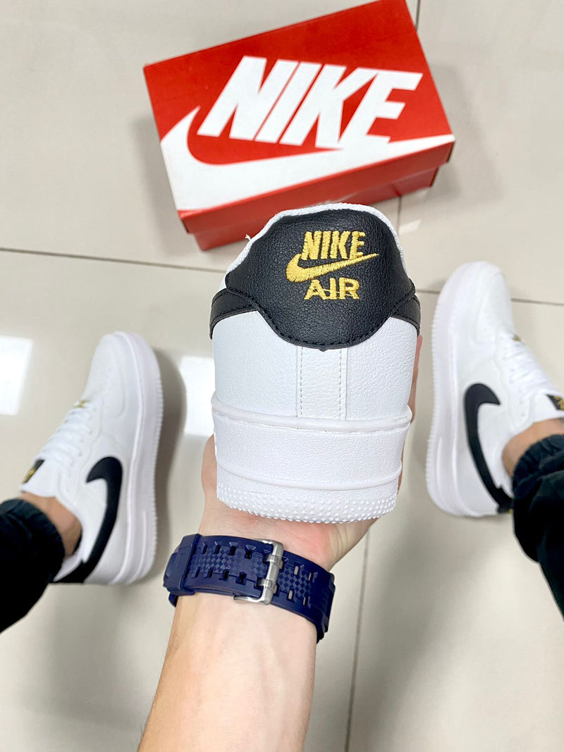 Air Force 1 Branco/Preto