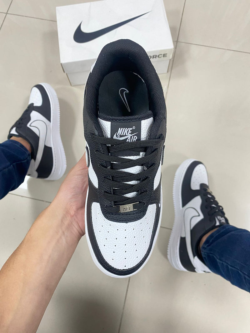 Air Force 1 Preto/Branco Premium