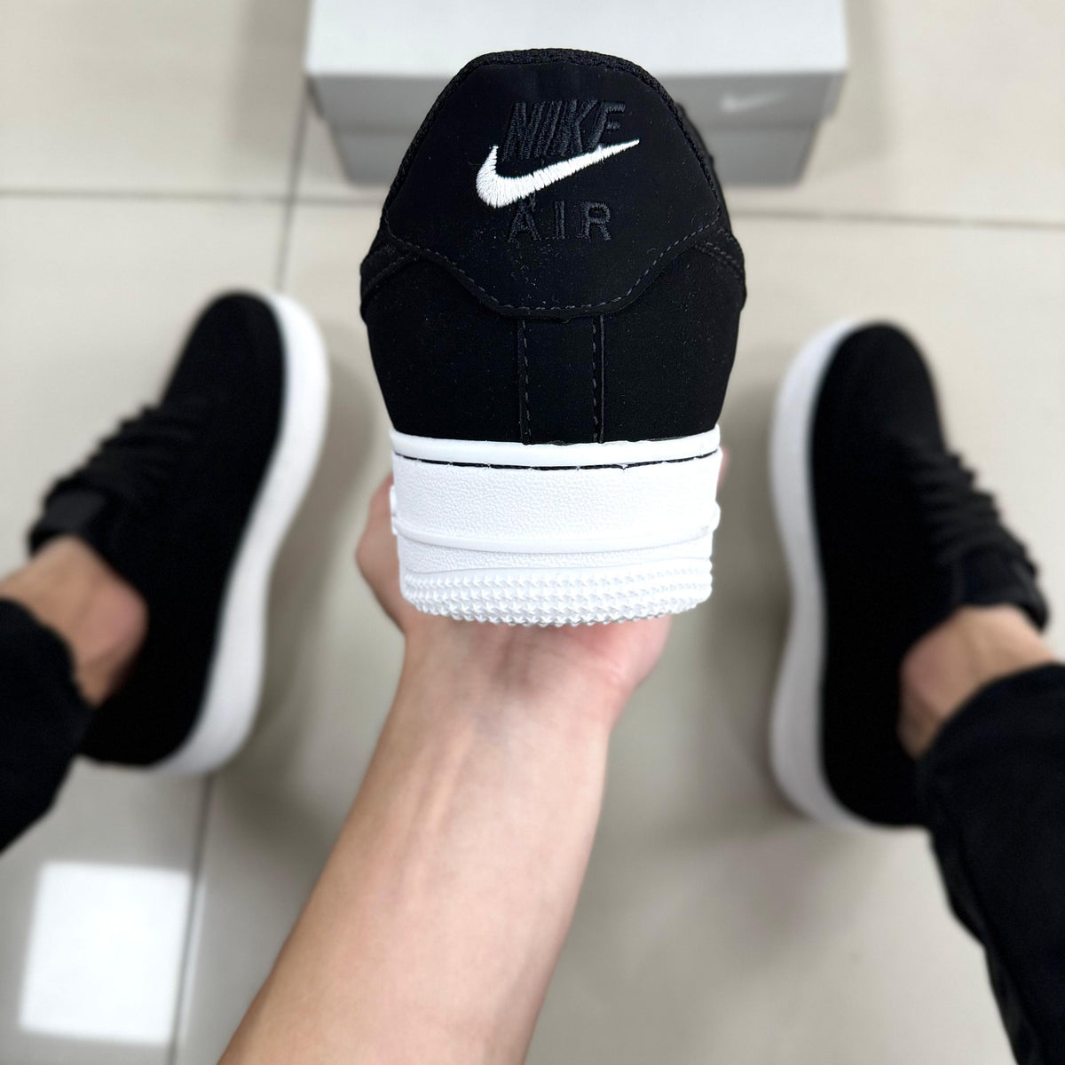 Air Force 1 Preto Nobuck Premium