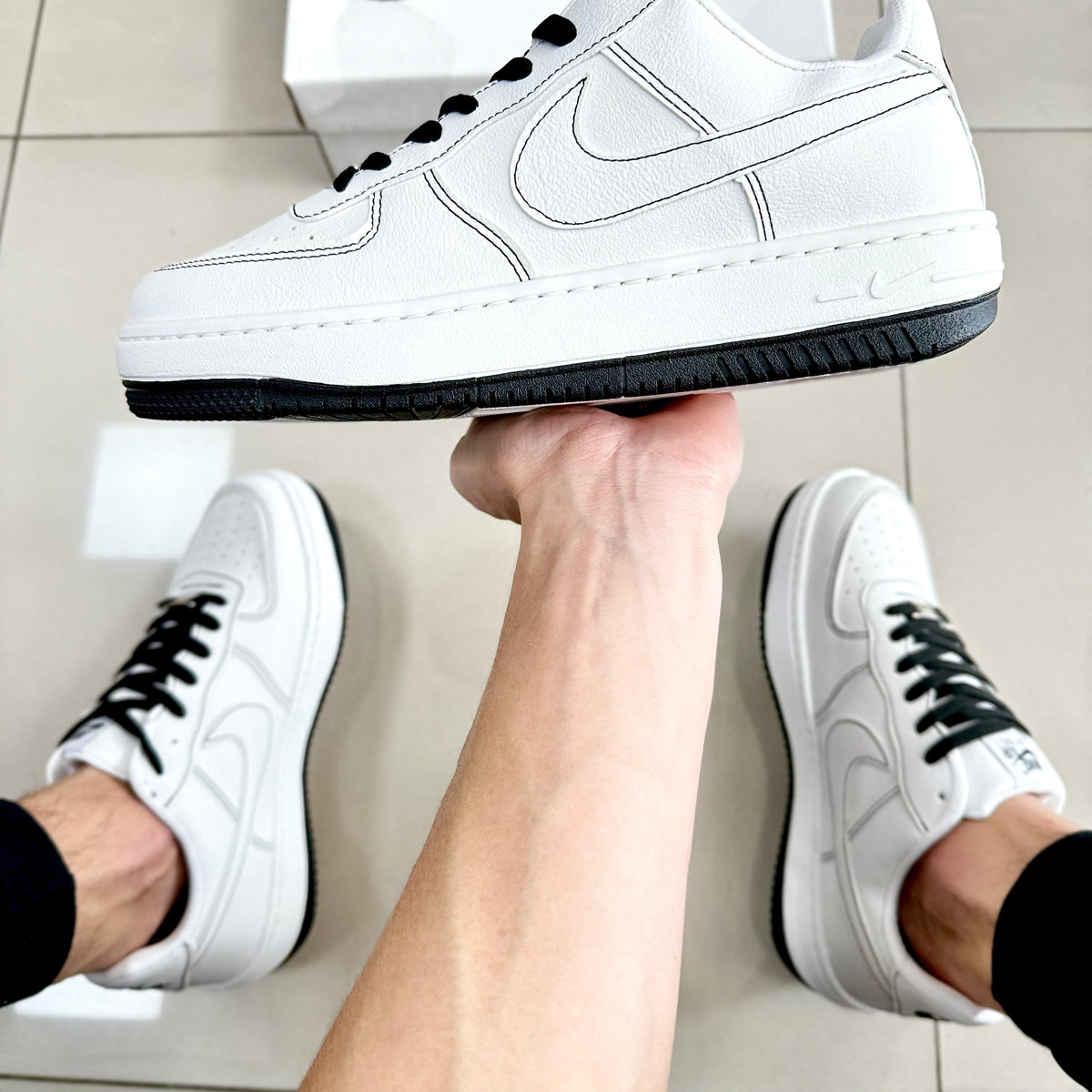 Air Force 1 White/Black Premium