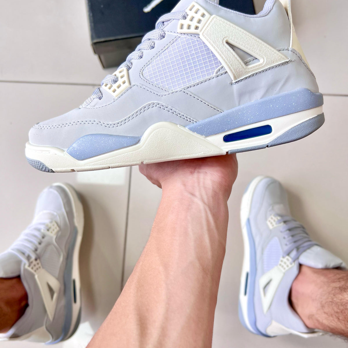 Air Jordan 4 Cinza/Off White Premium