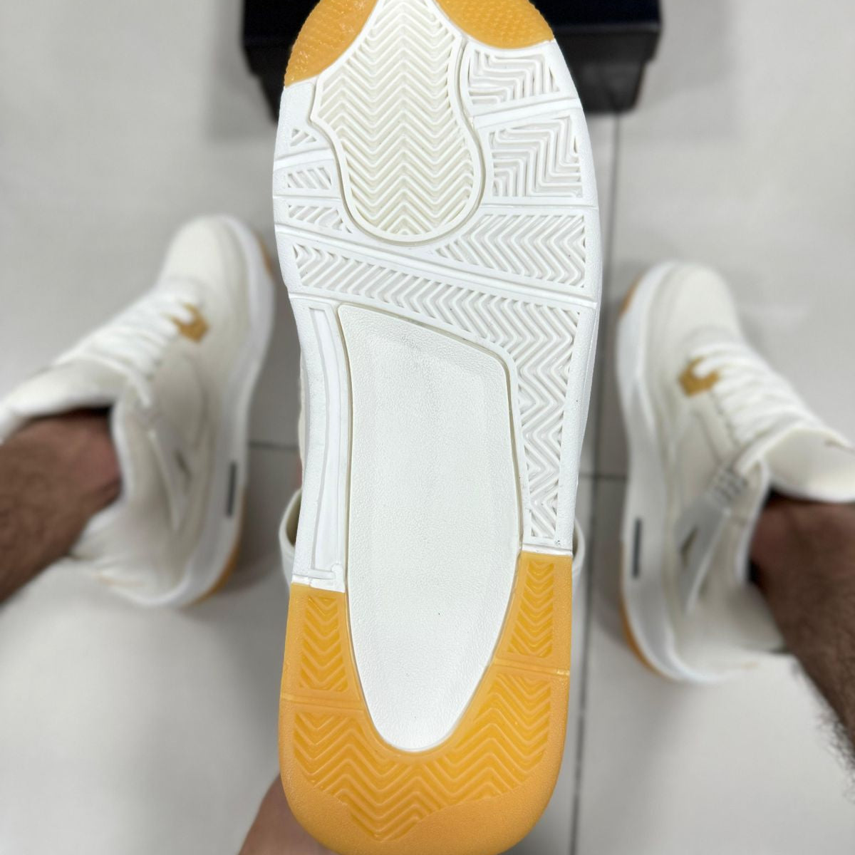 Air Jordan 4 Off White Premium