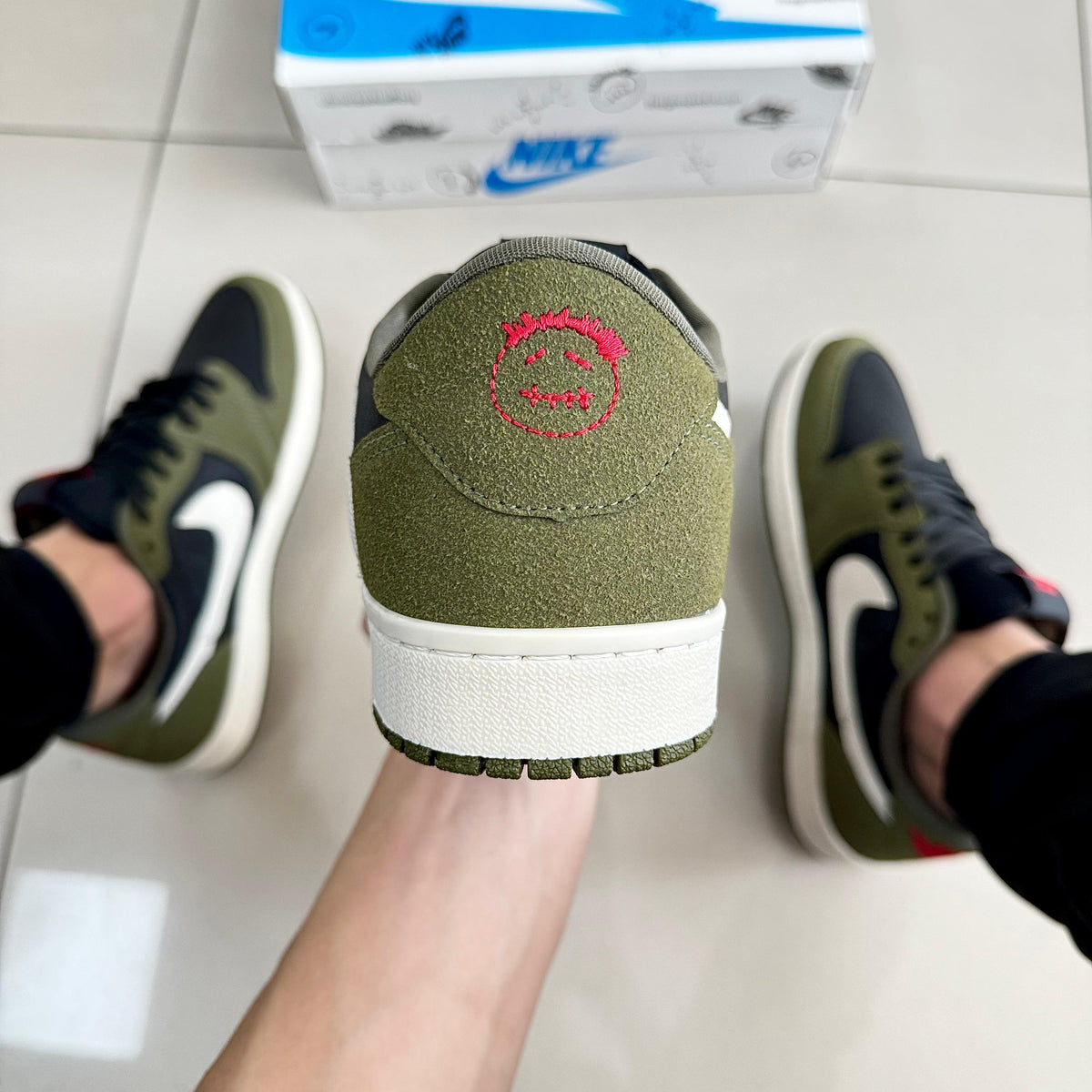 Air Jordan Low Travis OG Mocha Premium