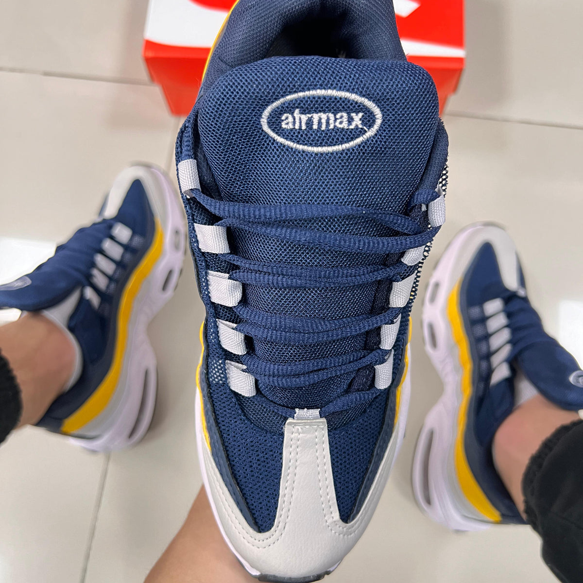 Air Max 95 Amarelo/Cinza/Azul