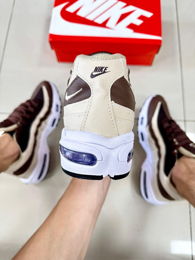 Air Max 95 Bege/Marrom