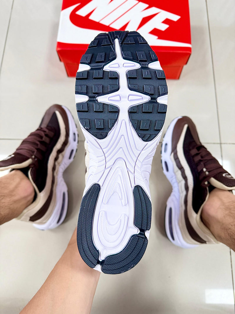 Air Max 95 Bege/Marrom