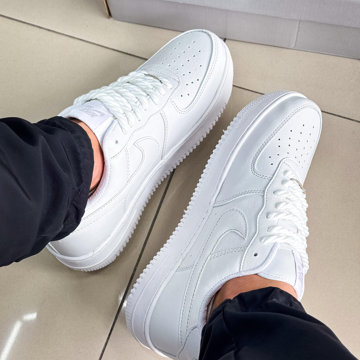 Air Force 1 Branco Nobuck Premium