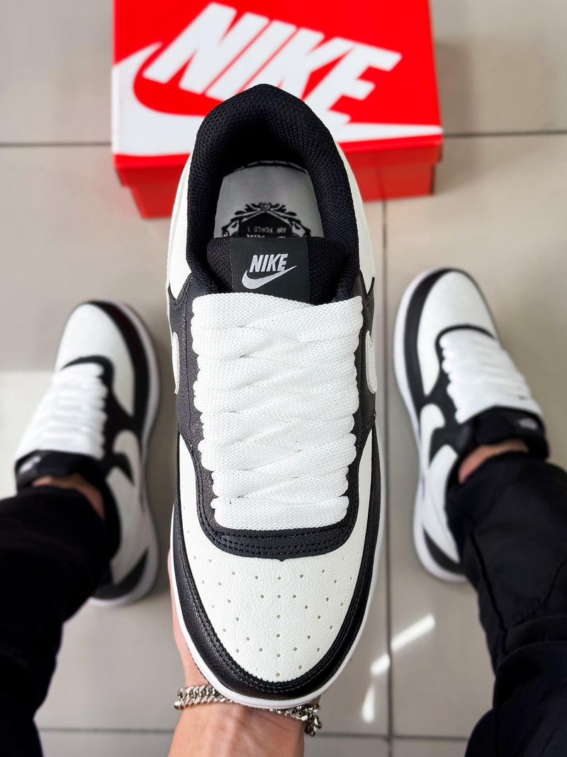 Court Vision Preto/Branco Premium