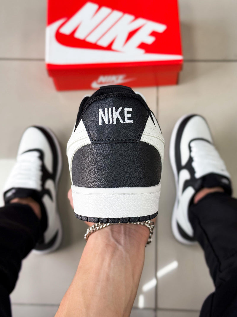 Court Vision Preto/Branco Premium