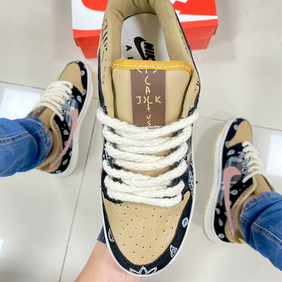 Dunk Low Travis Scott