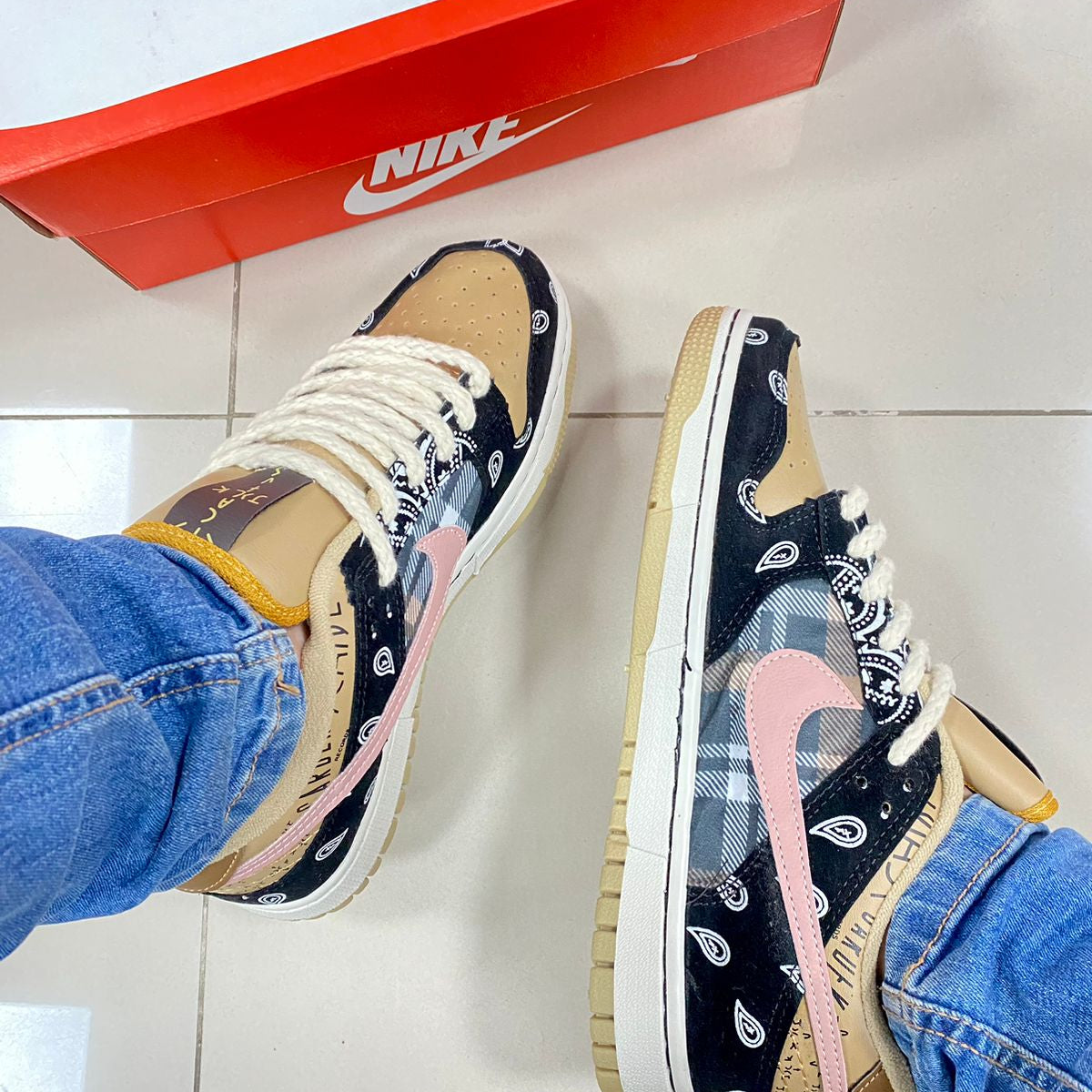 Dunk Low Travis Scott