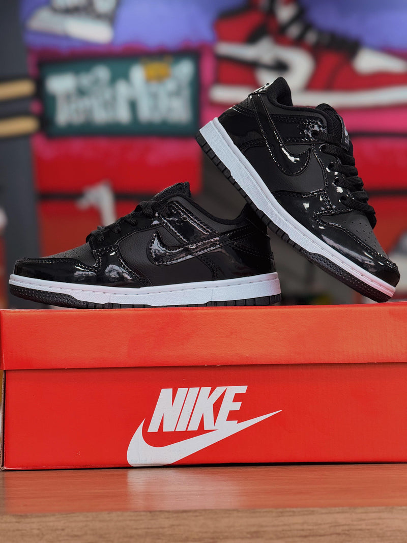 Dunk Low Carbon Infantil