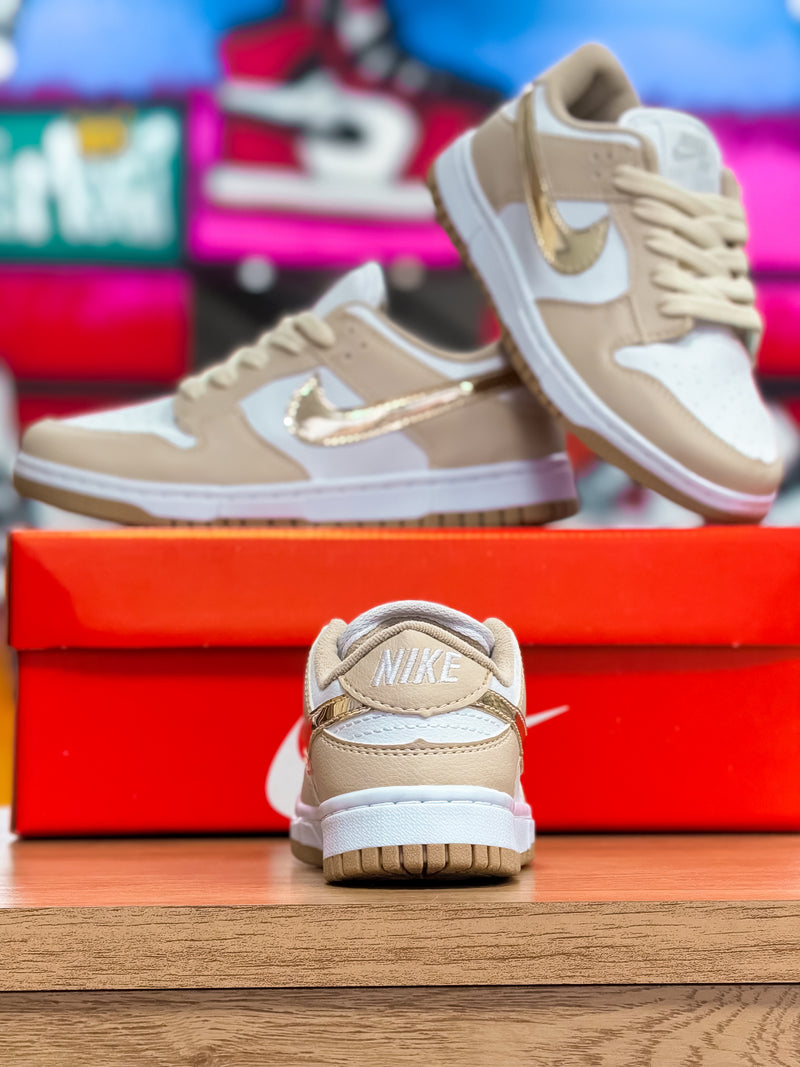 Dunk Low Dourado Infantil