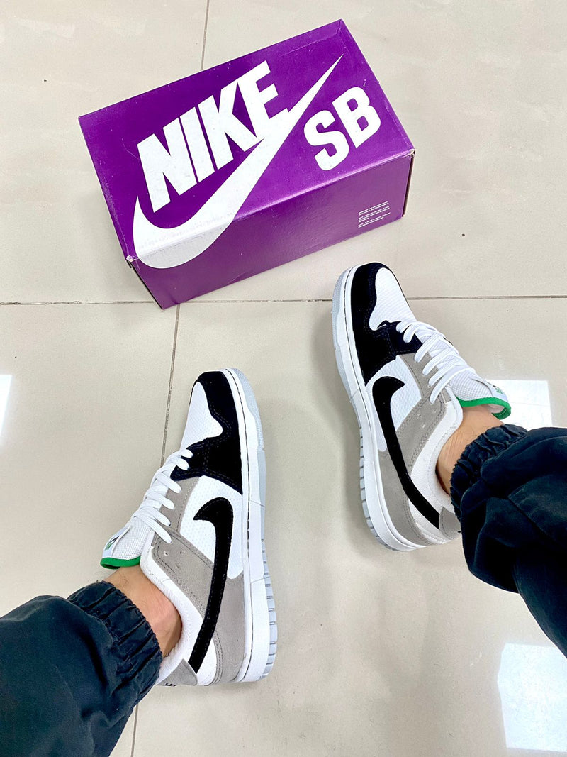 Dunk Low Preto/Cinza Premium