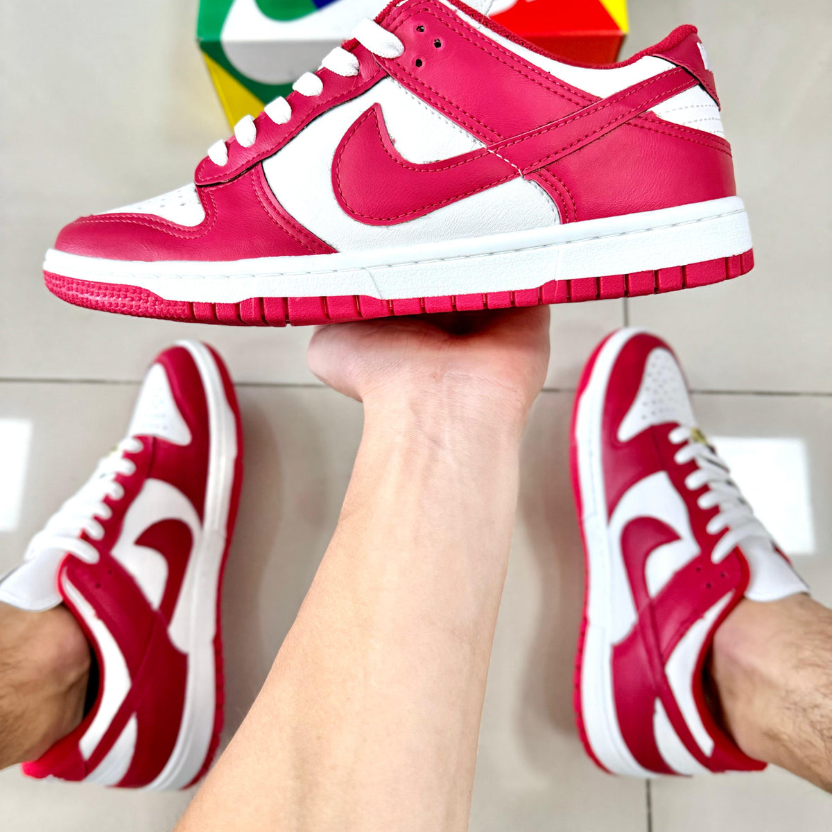 Dunk Low Branco/Vermelho