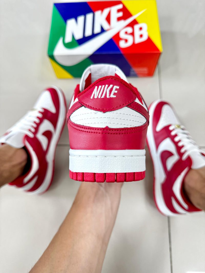 Dunk Low Branco/Vermelho
