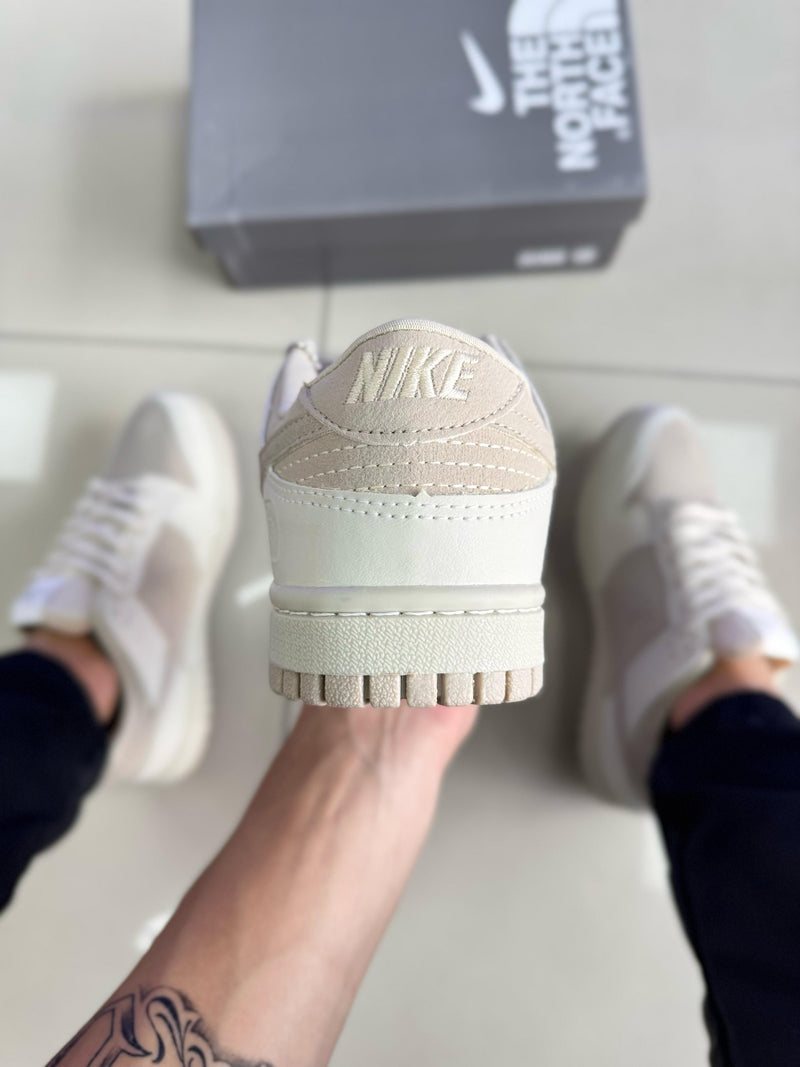 Dunk Low Bege Premium