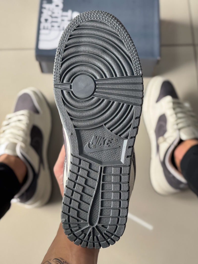 Dunk Low Bege/Cinza Premium