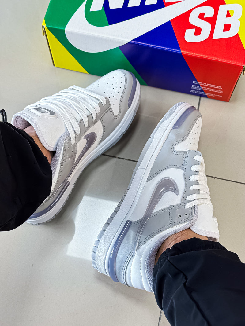 Dunk Low Twist Branco/Cinza