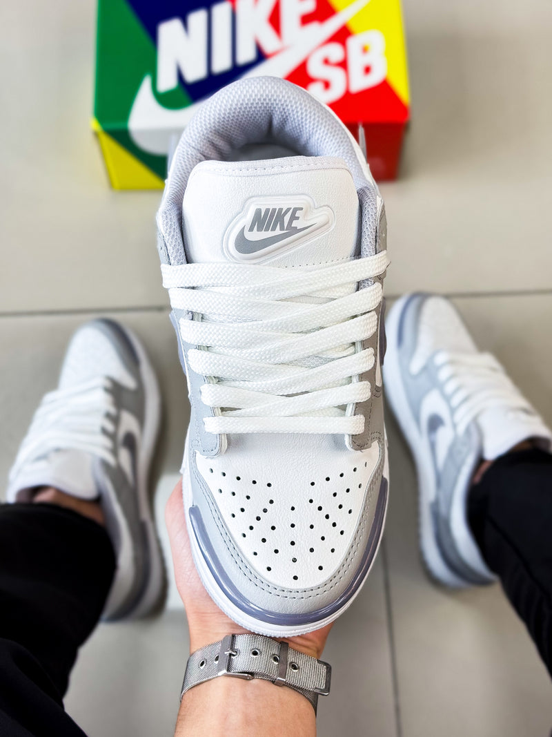Dunk Low Twist Branco/Cinza