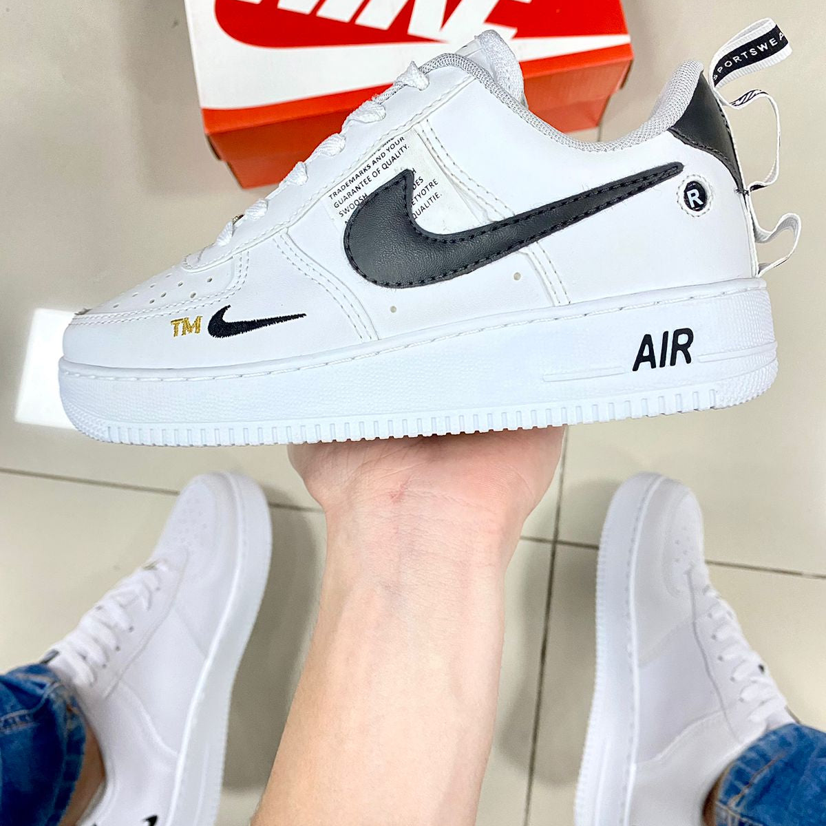 Air Force 1 Branco/Preto