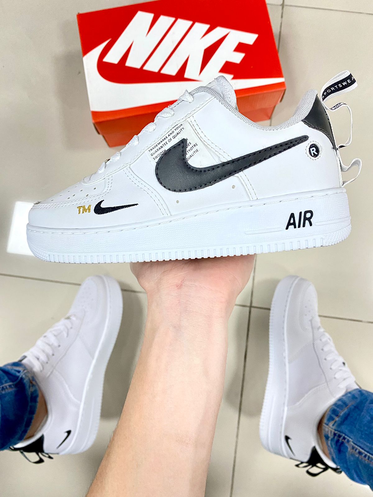 Air Force 1 Branco/Preto