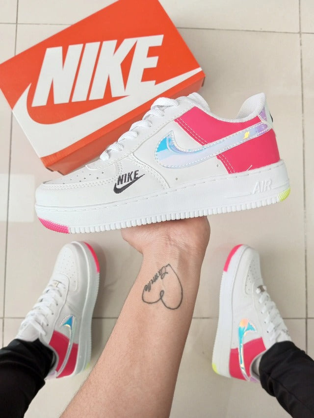 Air Force 1 Holográfico Branco/Rosa