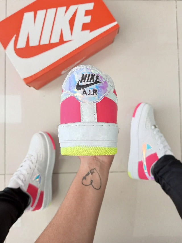Air Force 1 Holográfico Branco/Rosa