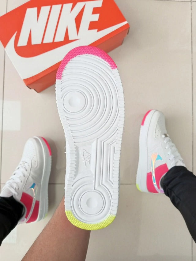 Air Force 1 Holográfico Branco/Rosa