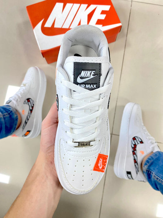 Air Force 1 Just Do It Branco/Laranja