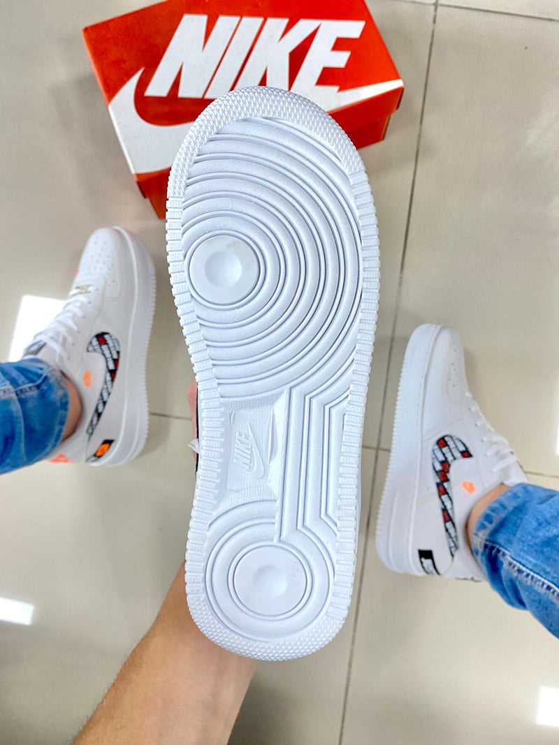 Air Force 1 Just Do It Branco/Laranja