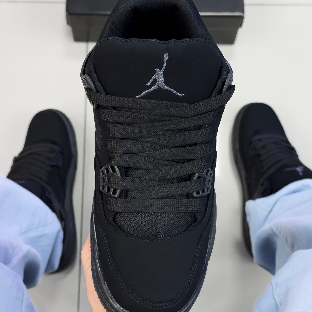 Air Jordan 4 Preto/Holográfico Premium