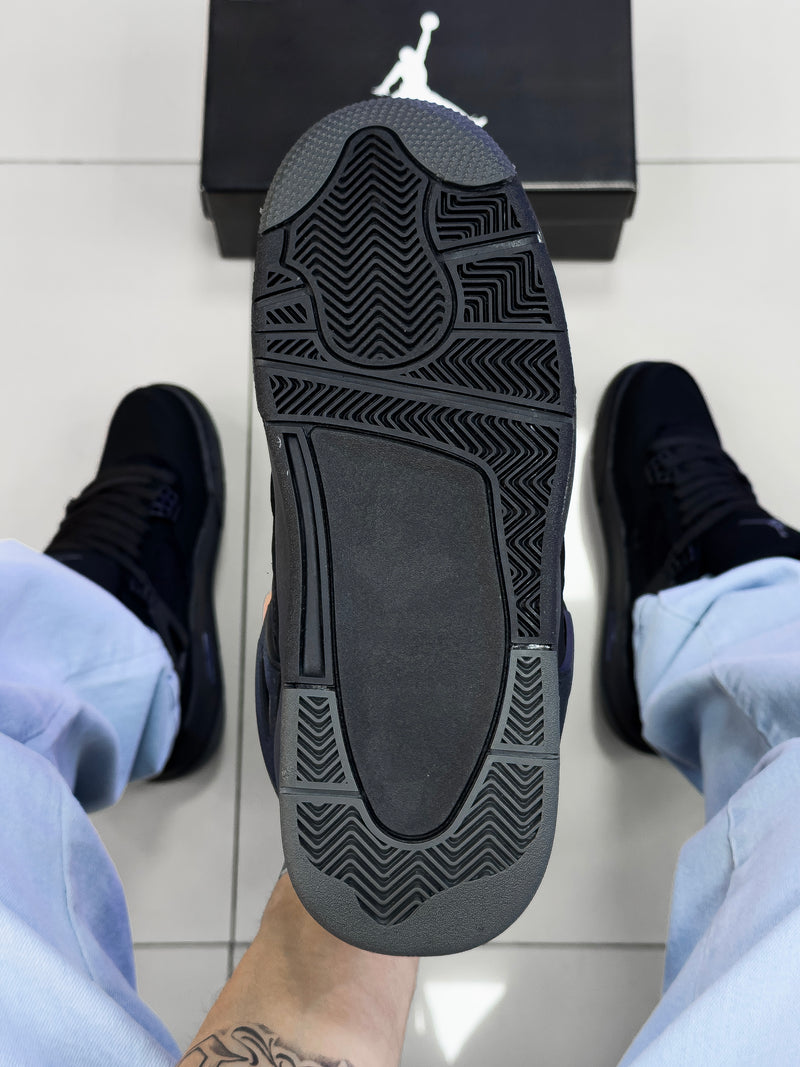 Air Jordan 4 Preto/Holográfico Premium