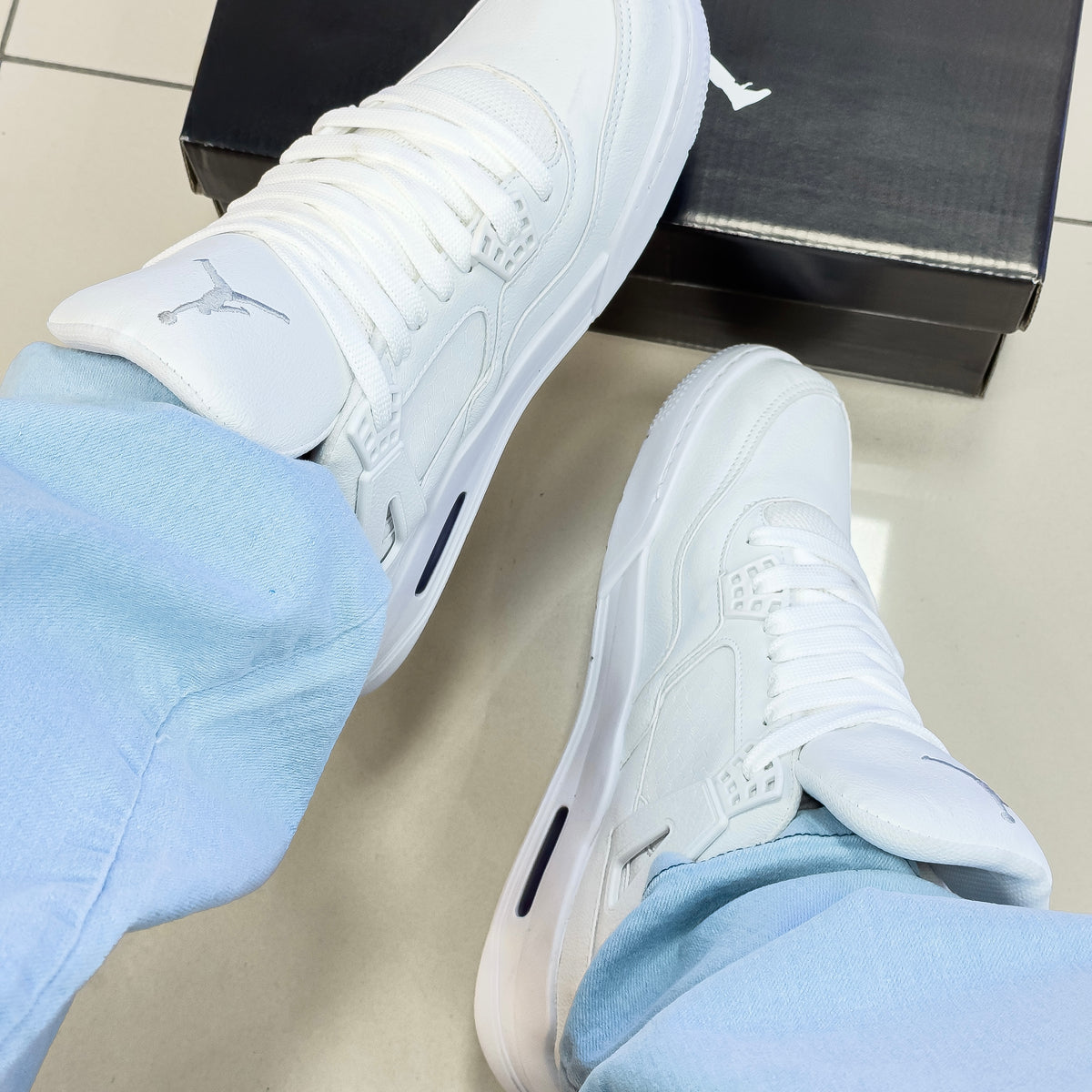 Air Jordan 4 Branco Premium