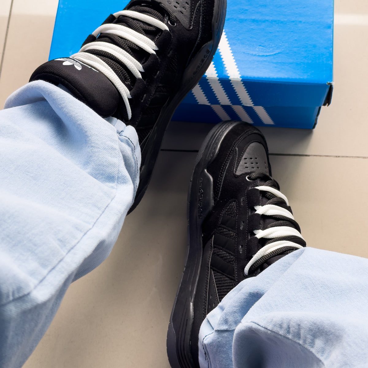 Adi2000 Preto premium