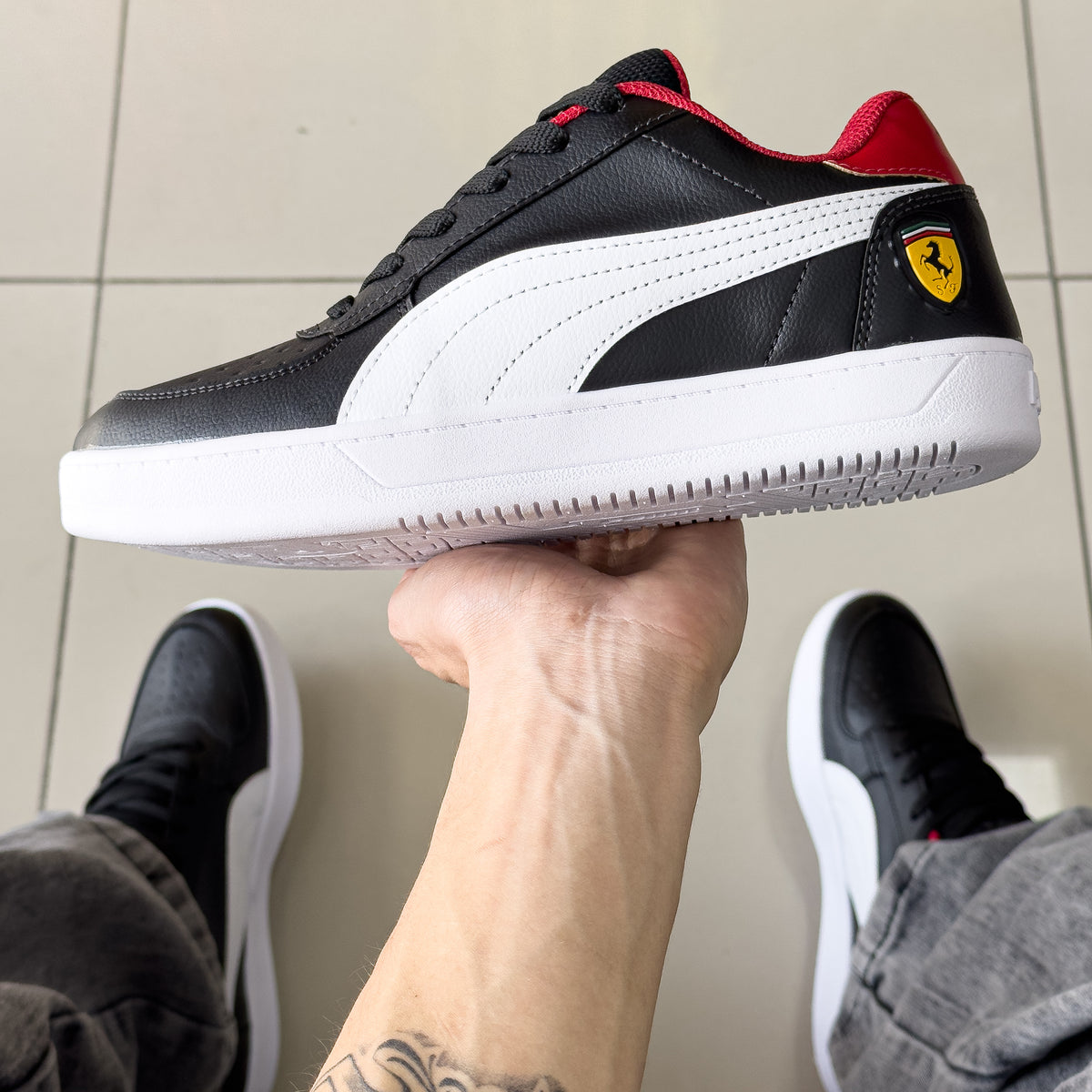 PM Ferrari Premium