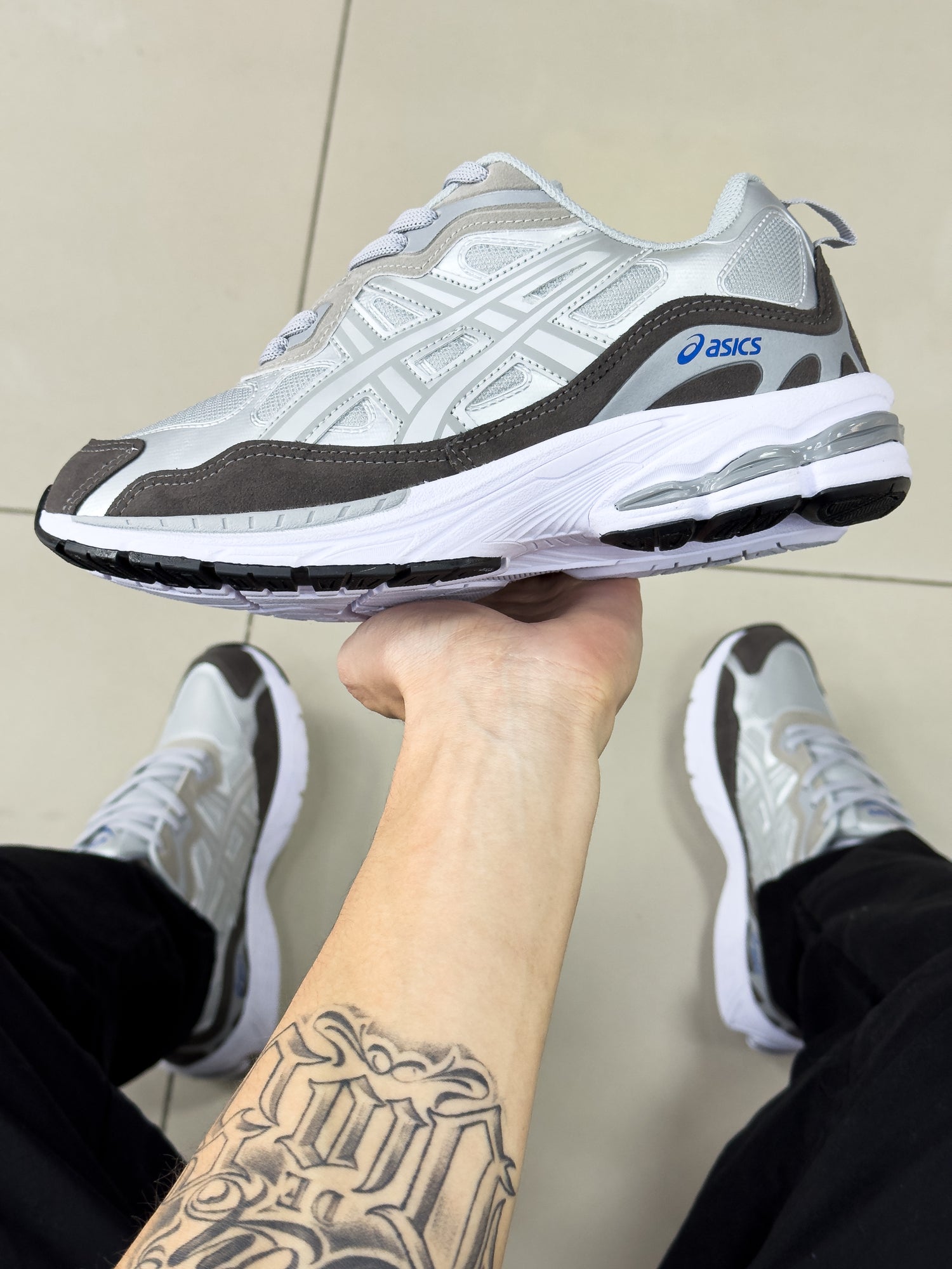 Asics Nyc Cinza/Grafite Premium