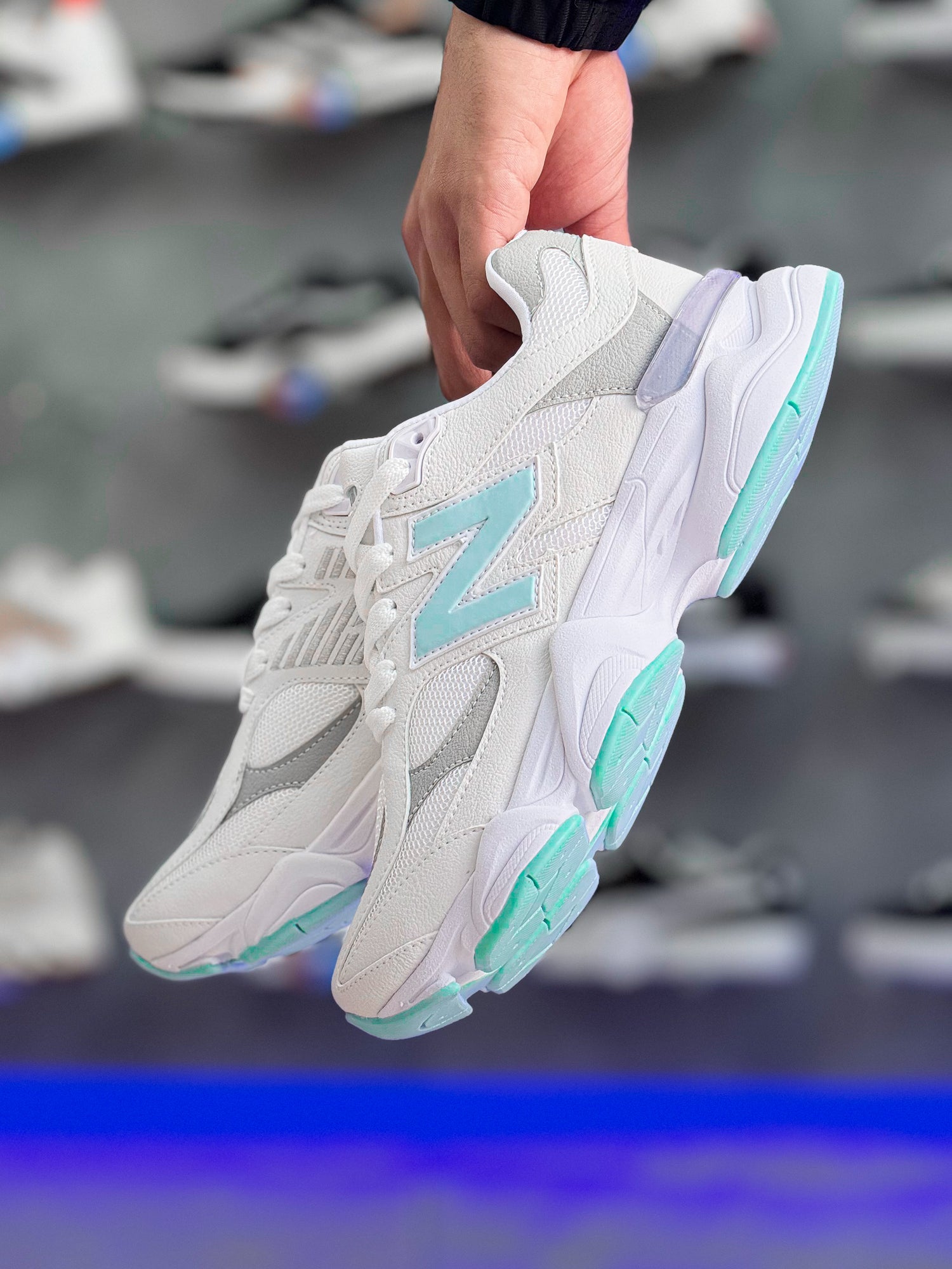 NB 9060 Branco/Verde Água Premium